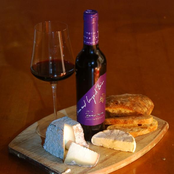 Merlot Forte with cheese